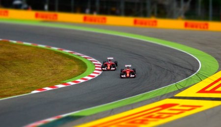 Seful SIE si adjunctul lui, la Marele Premiu de Formula 1 din Baku