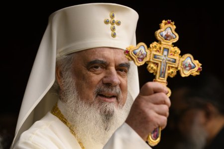 <span style='background:#EDF514'>PATRIARH</span>ul Daniel, mesaj de solidaritate cu crestinii ortodocsi din Siria