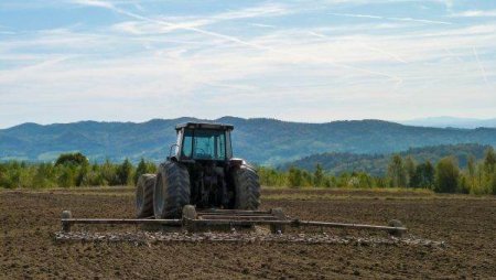 Finantare record pentru agricultura: 3 miliarde euro alocate de BEI fermierilor