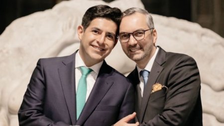 Scandal diplomatic in Mexic, dupa ce un roman, fost angajat al ambasadei Romaniei, s-a casatorit cu un barbat, in Muzeul National de Arte din Ciudad de Mexico | VIDEO