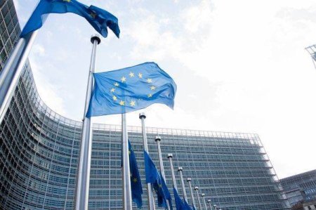 Eurostat: Uniunea Europeana a alocat anul trecut 381,4 miliarde de euro pentru cercetare si dezvoltare