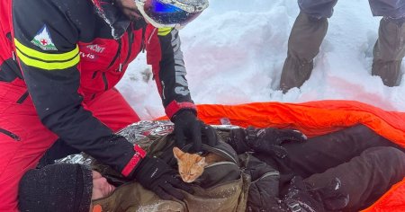 Un fugar ucrainean cazut intr-o rapa din Maramures a fost salvat de motanul sau