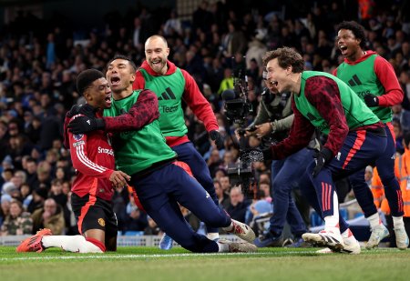 Manchester United, victorie spectaculoasa pe final cu rivala Manchester City. Ivorianul Diallo a fost eroul diavolilor