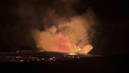 Unul dintre cei mai activi vulcani din lume a inceput sa erupa. Imagini spectaculoase cu Kilauea