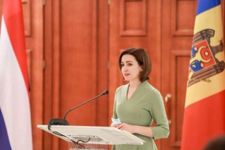 Maia Sandu depune juramantul pentru investirea in functie si isi incepe oficial cel de-al doilea mandat de presedinte