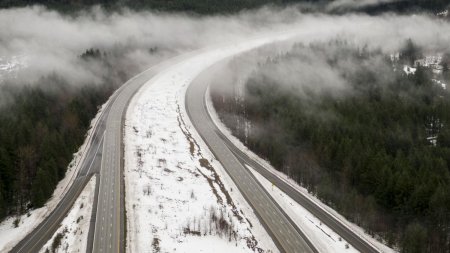 Alerta meteo Cod galben de ceata densa, polei si chiciura in aproape toata tara. Se circula cu dificultate pe mai multe drumuri