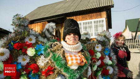 Cand se merge cu Sorcova - ce reprezinta acest obicei si ce superstitii exista. Versuri si superstitii