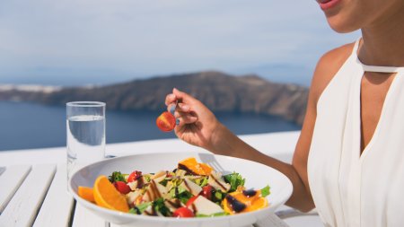 Dieta mediteraneana. Cum functioneaza si care sunt secretele uneia dintre cele mai sanatoase cure de slabire din lume