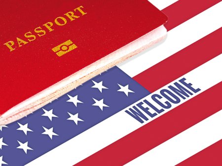 Oficial: Romanii vor calatori fara vize in SUA de vineri. Ambasada Romaniei in SUA anunta un eveniment de oficiere a intrarii Romaniei in programul Visa Waiver, vineri, la Washington