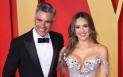 <span style='background:#EDF514'>JESSICA ALBA</span> si Cash Warren divorteaza dupa 16 ani de casatorie. In ciuda despartirii, cuplul a avut un motiv de sarbatoare