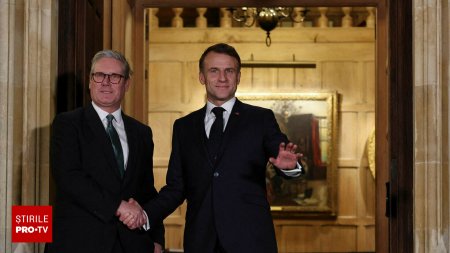 Em<span style='background:#EDF514'>MANUEL</span> Macron a sosit in Marea Britanie pentru a discuta cu premierul Keir Starmer inclusiv despre Ucraina