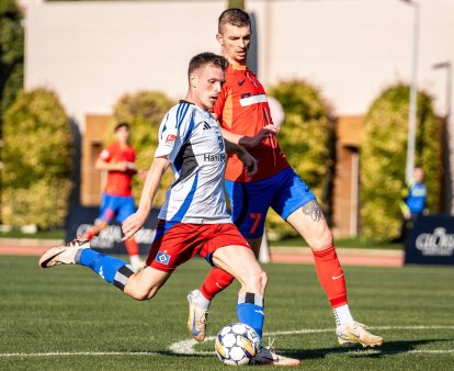 FCSB castiga primul amical din Antalya, 2-1 cu Hamburger SV