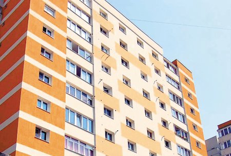 Cine spunea ca piata <span style='background:#EDF514'>IMOBILIARA</span> este in criza? Vanzarile de locuinte au crescut cu 8% in 2024, pana la 169.000 de case si apartamente