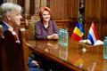 Lia Ol<span style='background:#EDF514'>GUTA</span> Vasilescu, presedinte al Asociatiei Municipiilor din Romania