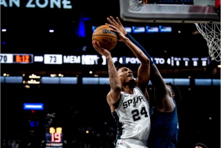 Infrangere grea pentru San Antonio Spurs. Marea revenire a lui Jimmy Butler