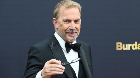 Un bodyguard adevarat: Kevin Costner o regretata si acum pe Whitney Houston