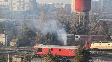 Locuitorii cartierului Grivita din Bucuresti se plang de aerul irespirabil: CFR polueaza masiv, facand viata imposibila