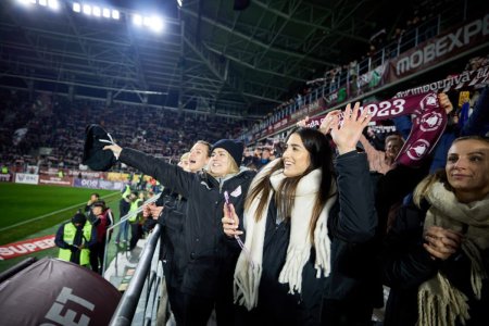 Handbalistele de la Rapid, ultrasi la meciul cu Universitatea Craiova » Imagini de senzatie in Giulesti