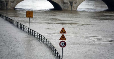 MAE a emis o atentionare de calatorie pentru rom<span style='background:#EDF514'>ANII</span> care vor sa mearga in Franta. Ce pericole au anuntat autoritatile franceze