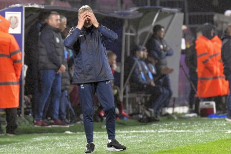 Dat afara din Superliga, antrenorul n-a mai rezistat si a izbucnit: Hai sa va spun cum a stat treaba! De ce a plecat inainte de meciul cu FCSB?