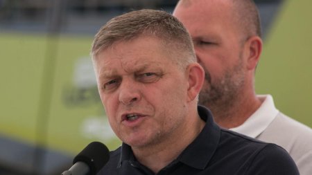 Robert Fico vrea schimbarea Constitutiei Slovaciei in stil Trump: Avem doua sexe, masculin si feminin