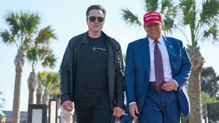 Trump i-a cerut lui Elon Musk sa-i aduca inapoi pe cei doi astronauti blocati in spatiu: Au fost abandonati de Administratia Biden