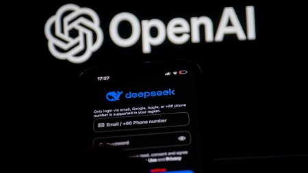 OpenAI sustine ca are dovezi ca AI-ul chinezesc DeepSeek s-a fol<span style='background:#EDF514'>OSIT</span> de ChatGPT pentru antrenament