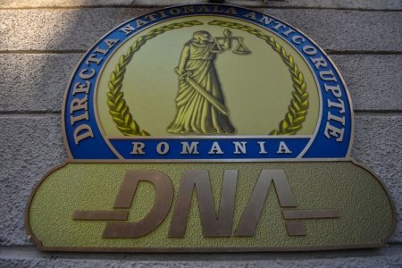 Arhitectul sef al orasului Navodari, trimis in judecata de DNA pentru luare de mita