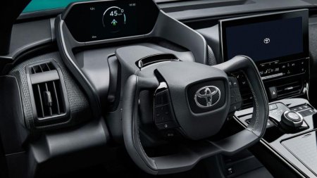 Toyota ramane cel mai mare producator auto din lume. 10,8 milioane de masini, vandute in 2024