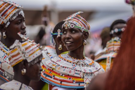 O fata moare la fiecare 12 minute din cauza <span style='background:#EDF514'>MUTI</span>larii genitale, o practica traditionala ilegala, in tarile africane