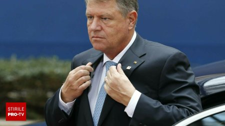 Filmul primei demisii a unui presedinte din <span style='background:#EDF514'>ISTORIA</span> tarii. Iohannis paraseste Cotroceniul pentru a scuti romanii de criza