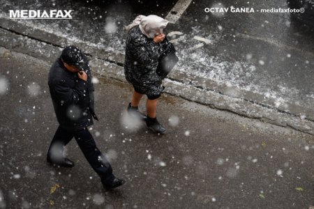 Cod galben de ninsoare viscolita. Meteo in urmatoarele zile: Vremea se raceste si vin ninsorile