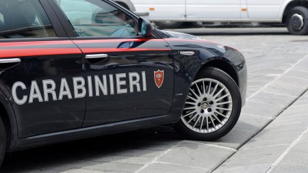 Roman prins cu cocaina de 10 milioane de euro, la Napoli. Carabinierii l-au surprins in flagrant delict