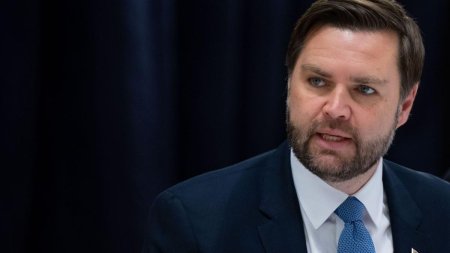 JD Vance critica dur anularea alegerilor din Romania: Daca democratia poate fi distrusa cu cateva sute de mii de dolari, atunci nu era puternica