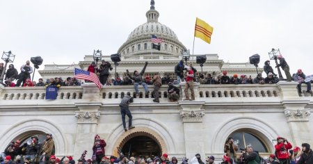 J.D. Vance ne cearta pentru anularea alegerilor. Cine vorbeste! Cei care au invadat Capitoliul in 2020 sa anuleze alegerile!