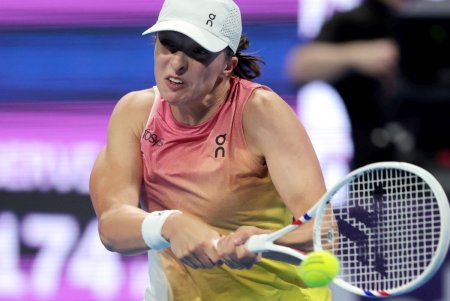 Iga Swiatek si-a gasit nasa! <span style='background:#EDF514'>POLONEZA</span>, invinsa fara drept de apel de Jelena Ostapenko in semifinalele de la Doha » Palmares neverosimil in meciurile directe