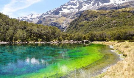 Destinatia turistica uimitoare unde trebuie sa te stergi pe picioare, inainte sa ajungi. Care este motivul