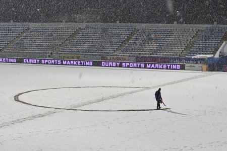 Gloria Buzau - FCSB, fara artileria grea pentru bucuresteni » Uluitor! Cum arata gazonul, cu doua ore inainte de partida