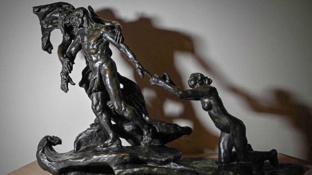 Un celebru bronz de Camille Claudel, descoperit intamplator, vandut pentru 3,1 milioane de euro