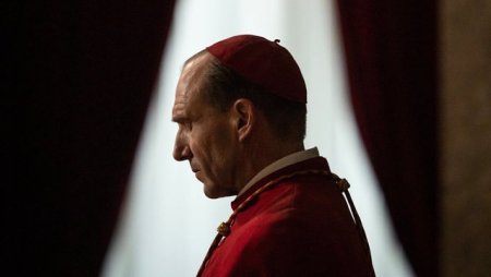 Conclave, un thriller despre alegerea unui nou papa, a castigat marele premiu BAFTA 2025