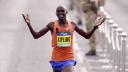 Ugandezul Jacob Kiplimo stabileste un nou record mondial in proba de semi<span style='background:#EDF514'>MARATON</span>