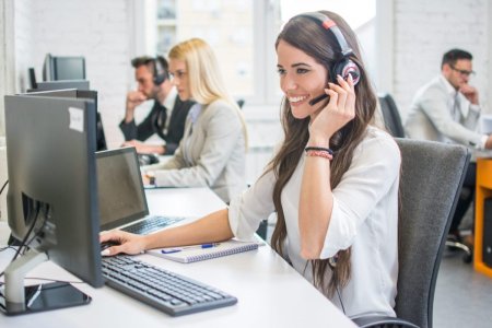 Ce salarii se castiga intr-un call center