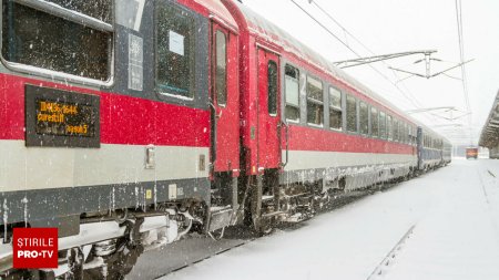 Un tren de calatori a deraiat intre statiile Malnas Bai si Bicsadu Oltului. Traficul feroviar in zona este oprit