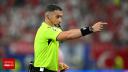 Romanul Istvan Kovacs va arbitra meciul Real Madrid-<span style='background:#EDF514'>MANCHESTER</span> United din play-off-ul pentru optimile Ligii Campionilor