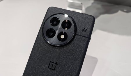 OnePlus vrea sa lanseze un telefon mic si extrem de puternic, cu baterie mai buna chiar decat Samsung Galaxy S25 Ultra