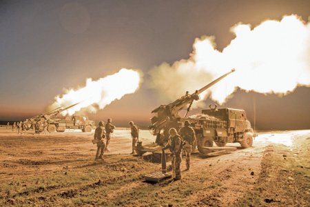 Actiunile companiilor din industria de aparare explodeaza pe bursele europene: Rheinmetall creste cu 10%, Rheinmetall  cu 7,5%, iar Thales cu 7%. 