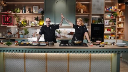 Hello Chef sezonul 9 revine la Antena 1, din 22 februarie. Ce invitati vor avea Chef <span style='background:#EDF514'>ROXANA</span> Blenche si Chef Samuel le Torriellec