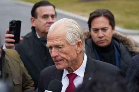 Cine este Peter Navarro, unul dintre cei mai loiali generali ai lui Trump, care a deschis razboiul comercial cu toata lumea