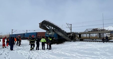 Circulatia feroviara ramane intrerupta in zona accidentului grav din Olt. 