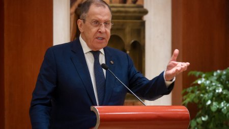 Lavrov saluta atacul violent al lui Trump impotriva lui Zelenski: 